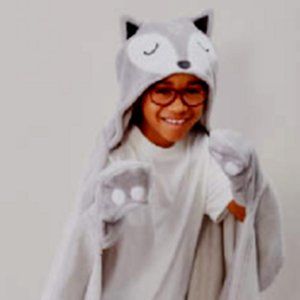 Gray Fox Hooded Throw Blanket